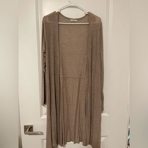 Ivoire duster cardigan size medium